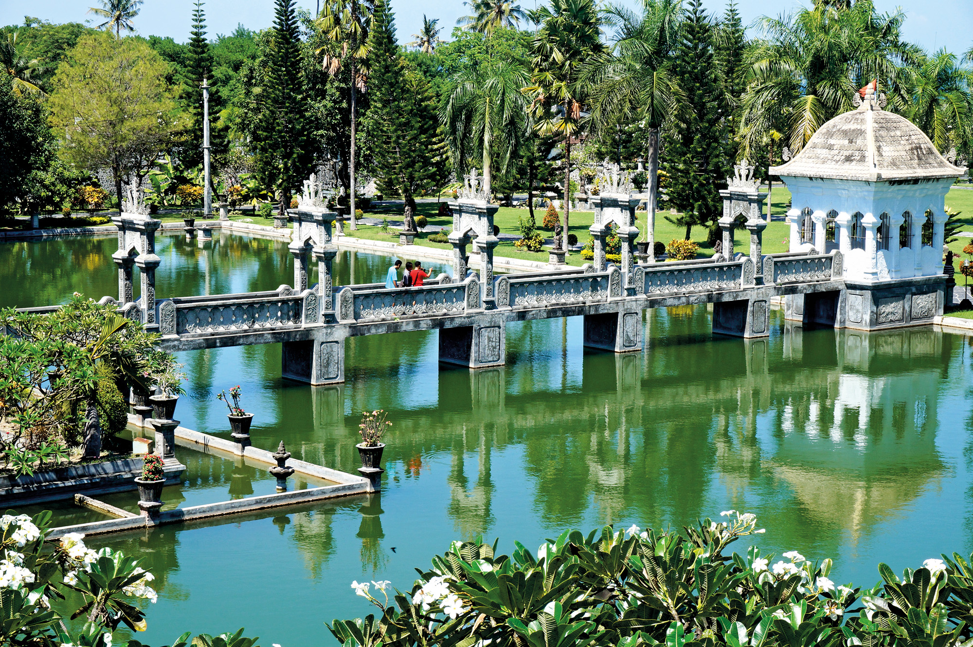 Karangasem Royal Dinner at Ujung Water Palace